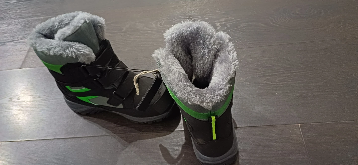 Kids Winter Boots Size 2 - photo 3