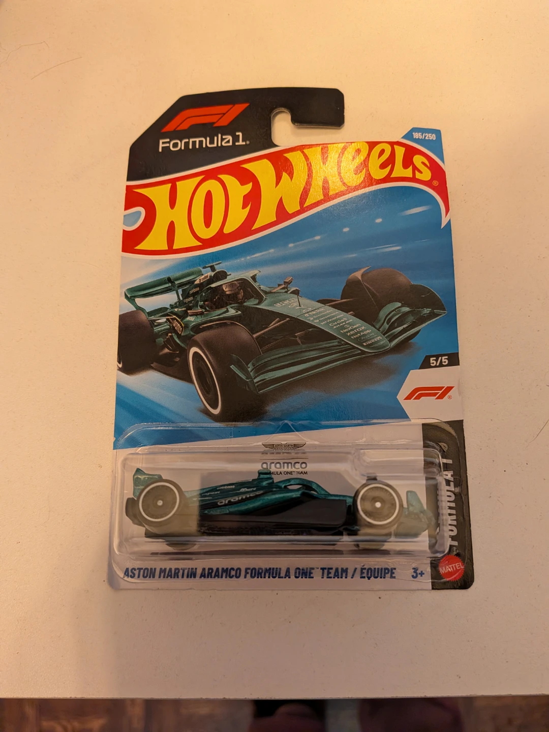 Hot Wheels Aston Martin Aramco Formula 1 Team - photo 4