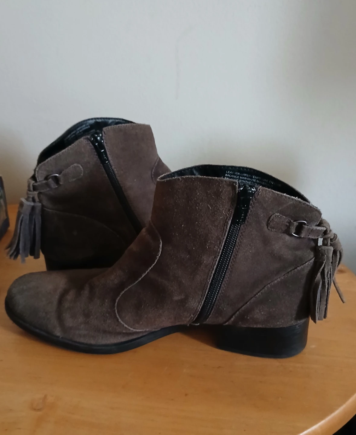 b.o.c Brown Suede Ankle Boots Size 9.5M