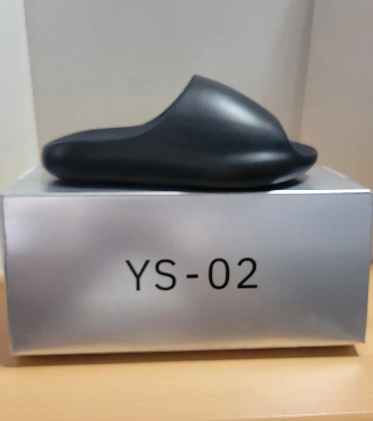 Yezzy slides size 5 - photo 5