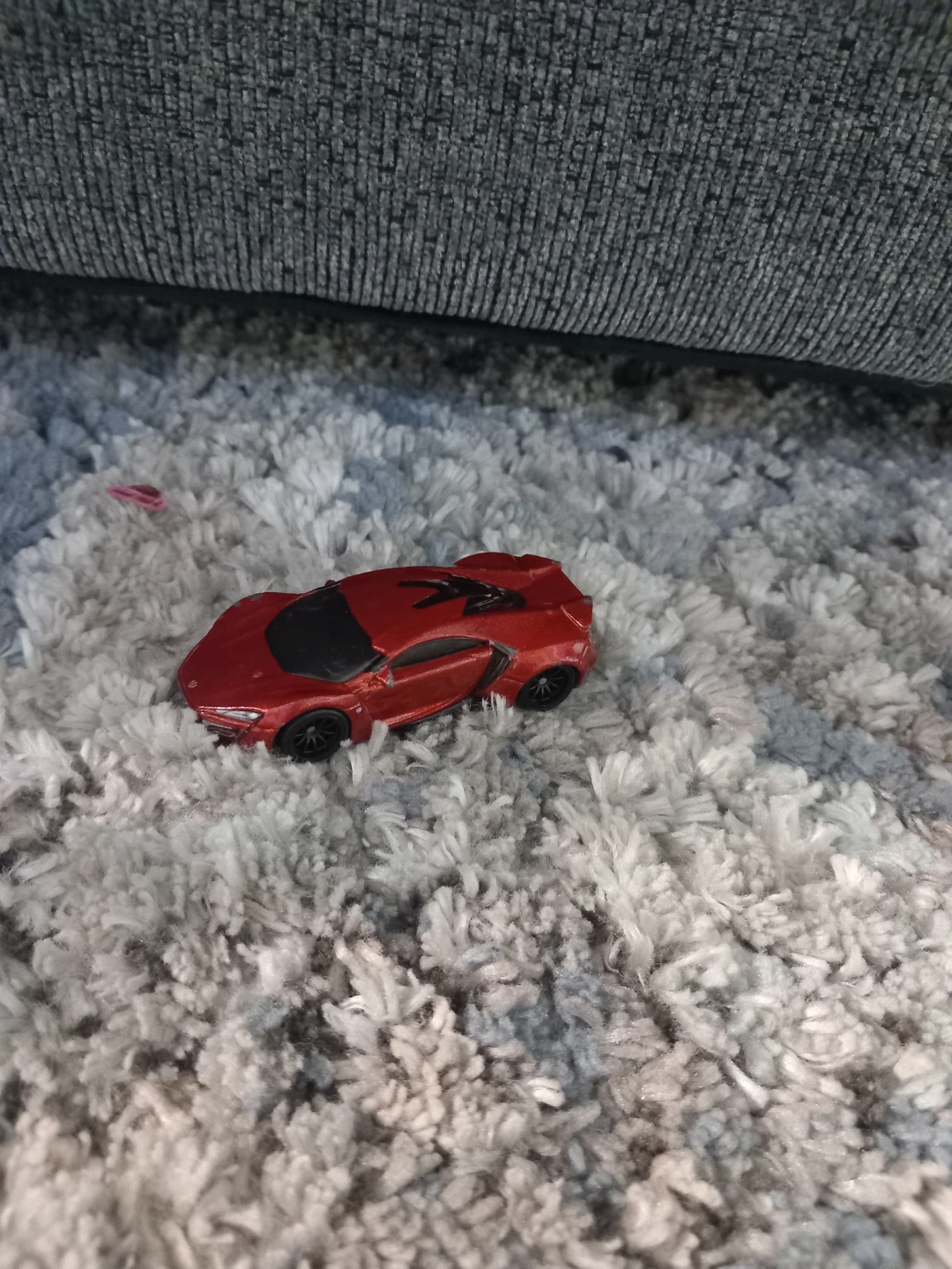 Hot Wheels Lykan Hypersport