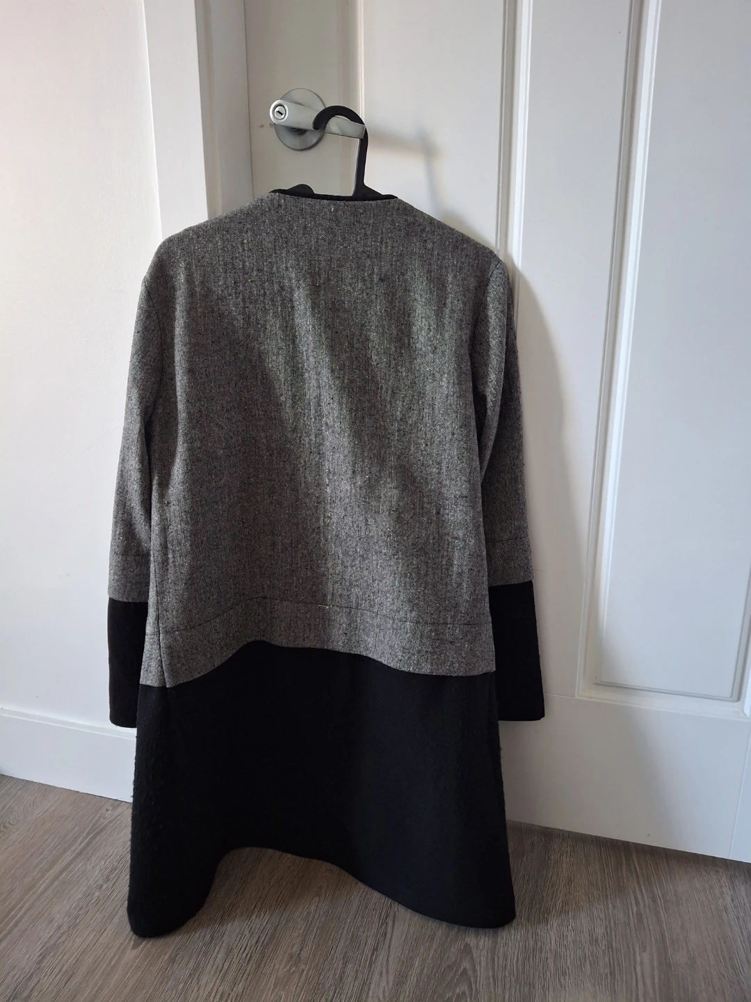 Women' s coat - photo 2