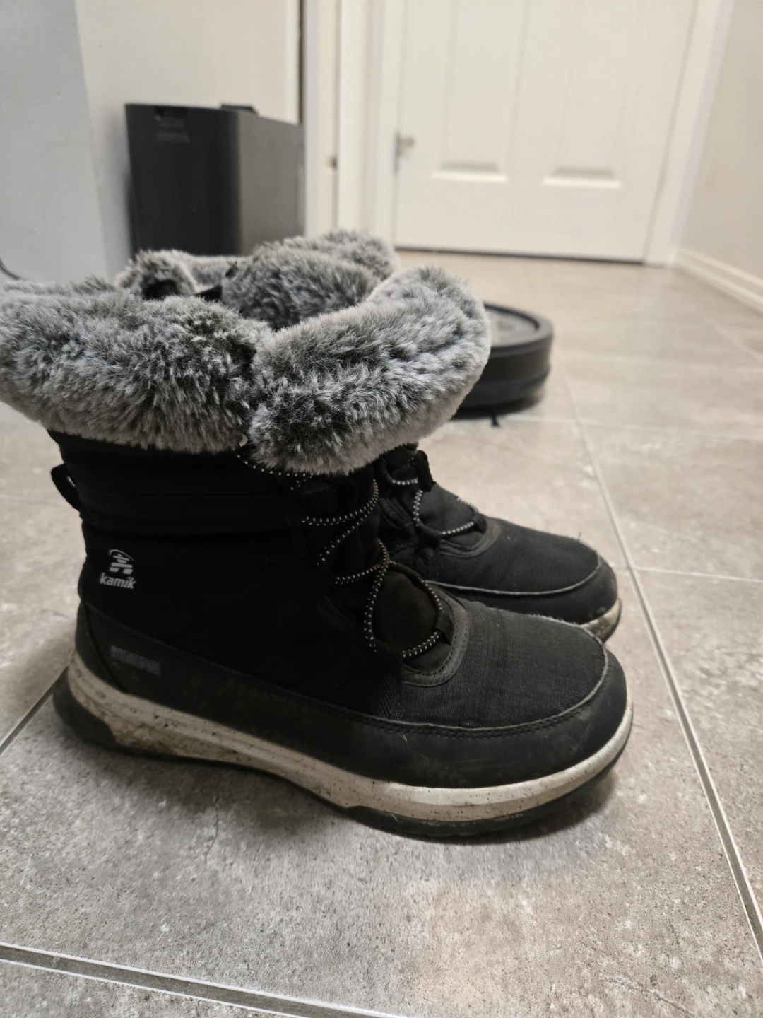 Kamik Stormye Winter Boots Size 8