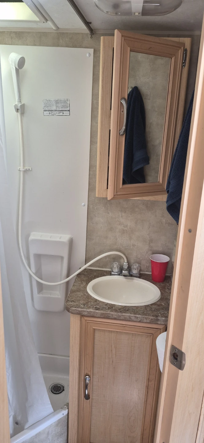 Zoom by Aerolite Travel Trailer - photo 5