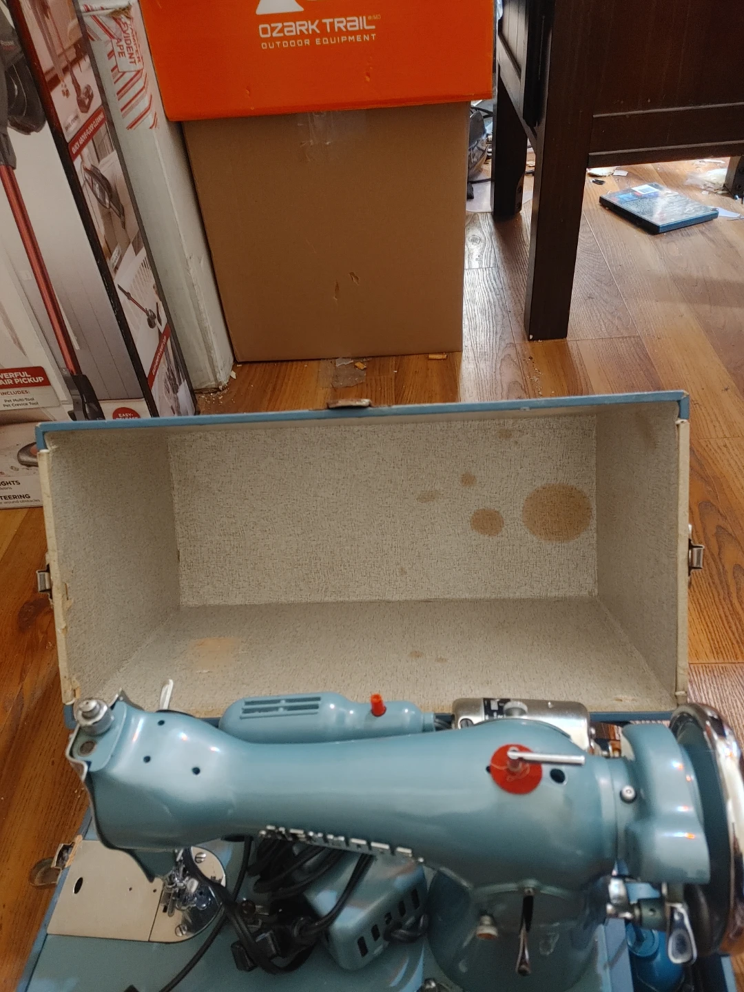 Kenmore antique sewing machine - photo 2