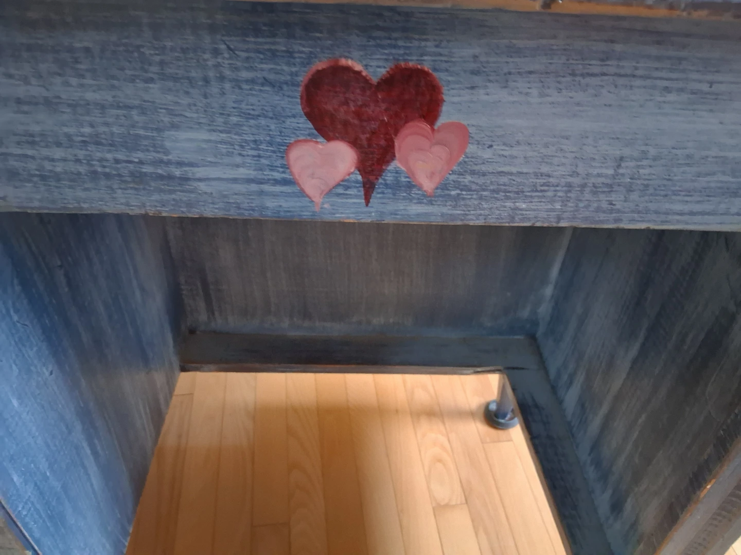Painted Wooden Desk with Teddy Bear Motif - photo 5