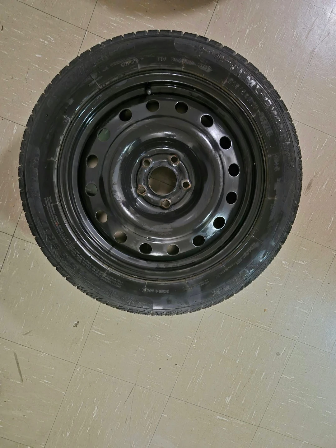 215/55R17 98V XL. ML-GW28 4 Winter Tires