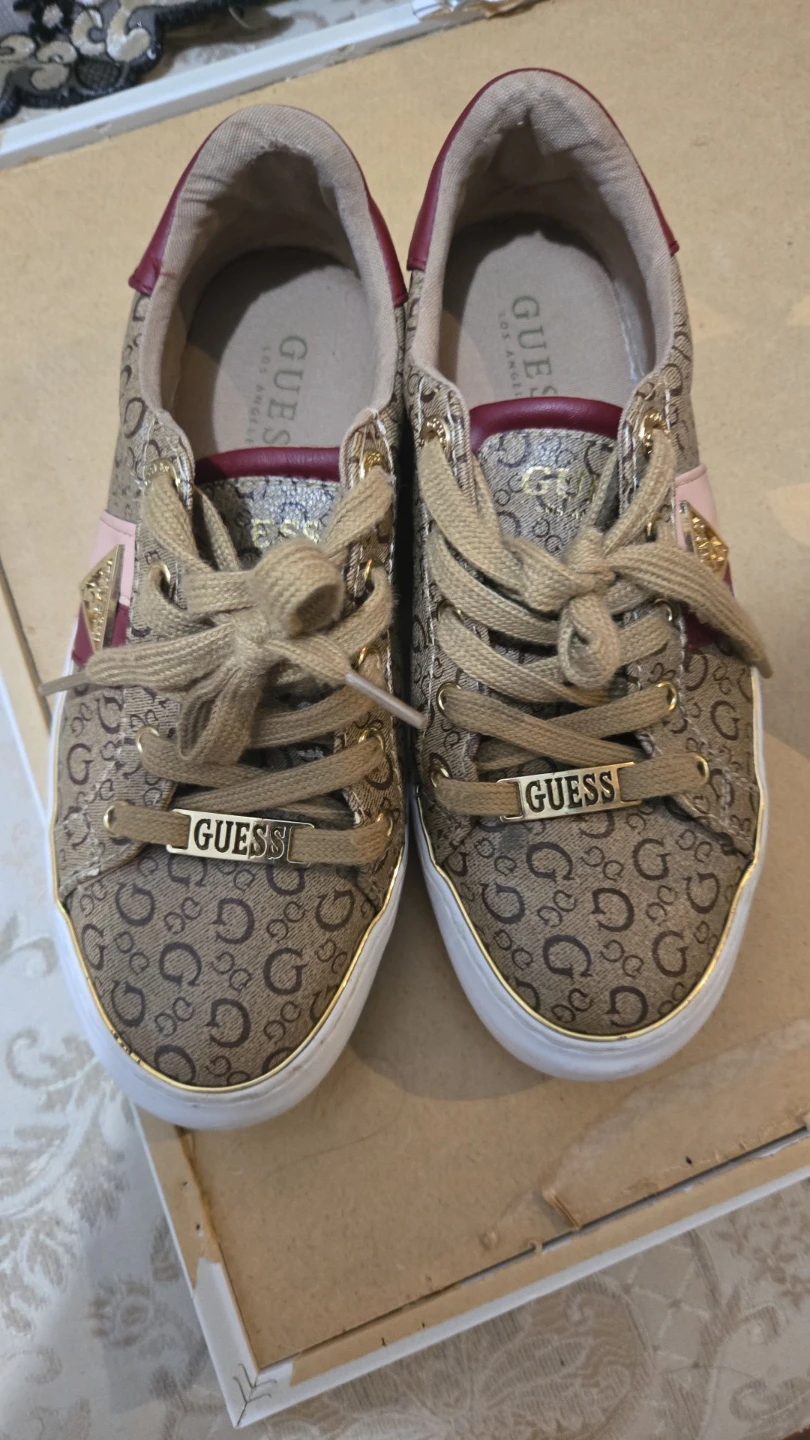 Guess Sneakers - Brown/Tan Logo Print