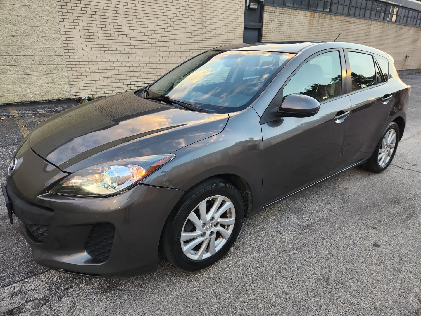 2012 Mazda 3 Grand Touring - photo 2