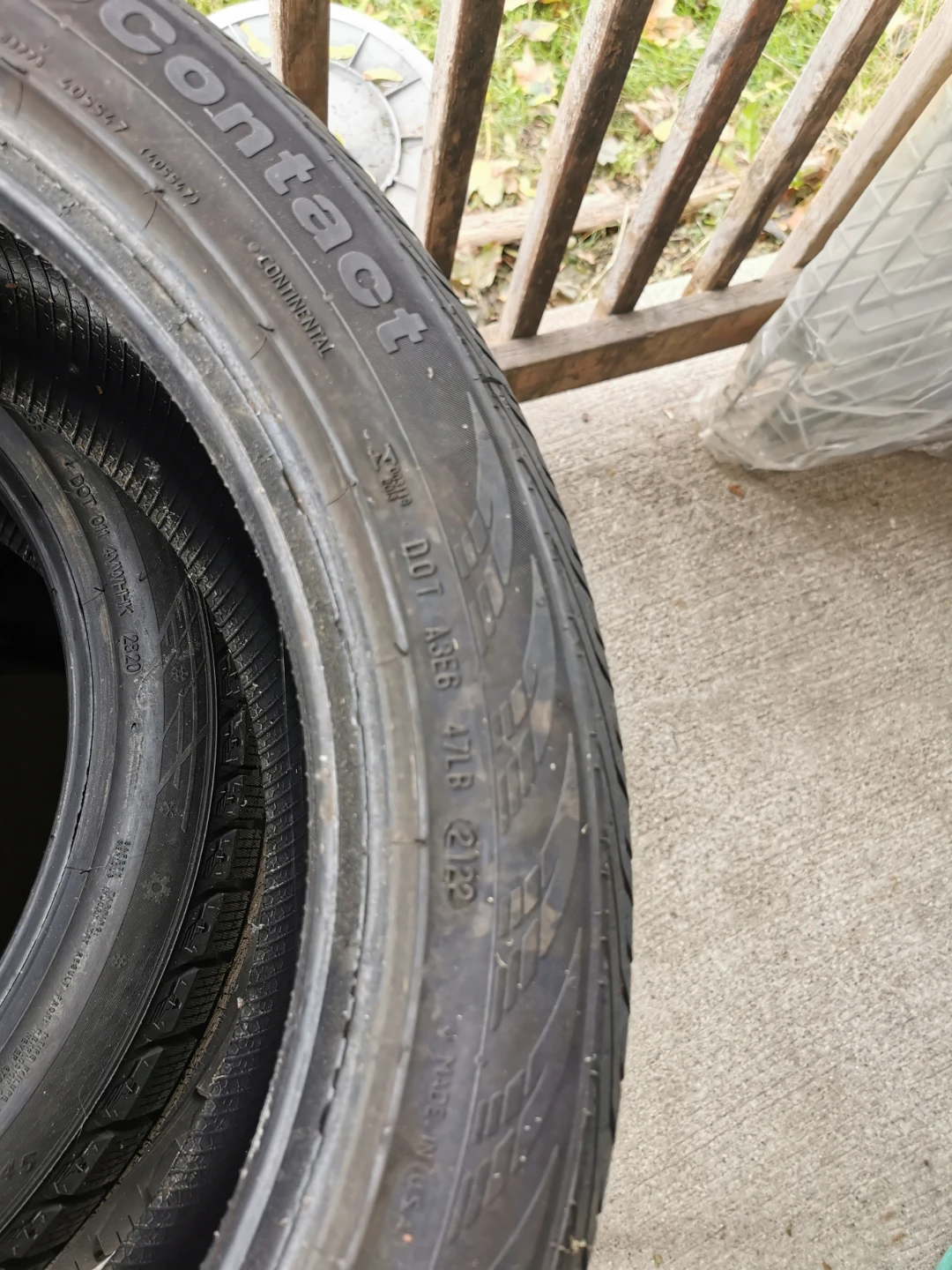Continental Contact 235/45 R19 Tire (1) - photo 4