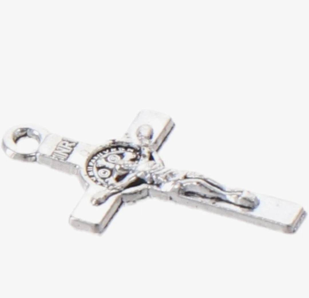 50 Pcs Crucifix/ Cross Pendants Beads...New - photo 3
