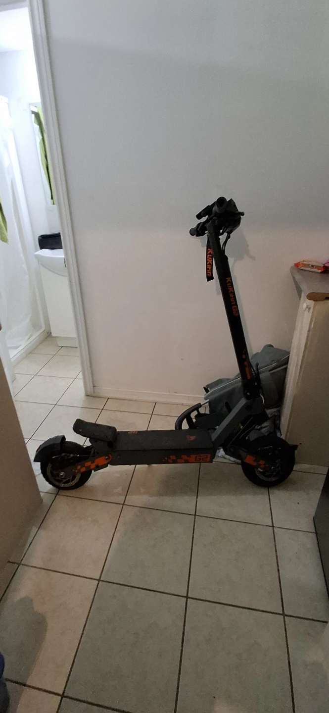 KuKirin G2 Electric Scooter
