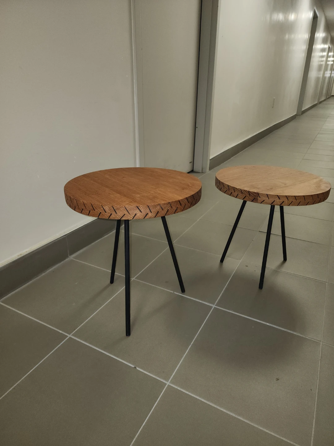 Set of Two Wood and Metal Side Tables - photo 3