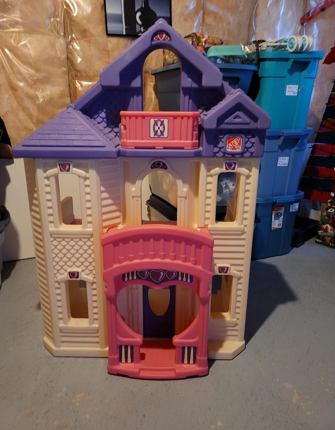 Step2 Plastic Dollhouse