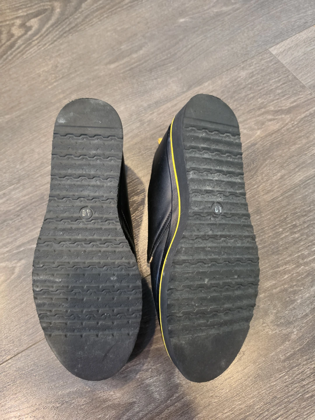 Black and Yellow Fashion Lace-up Shoes Size 40 - photo 3