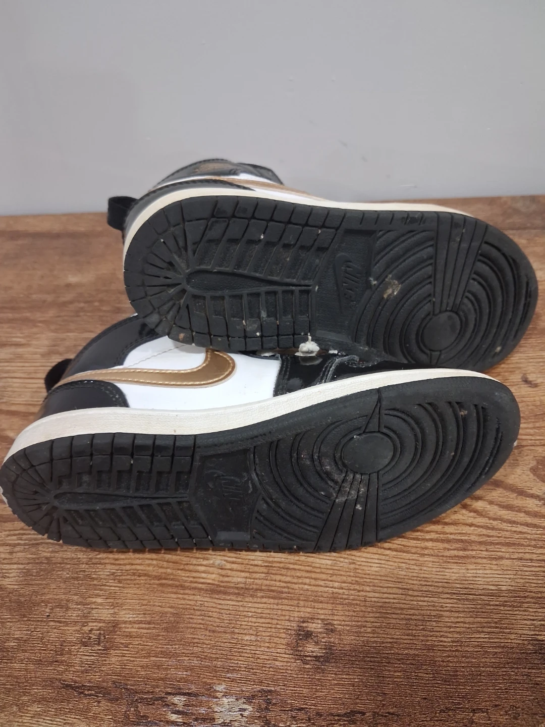 Nike Air Jordan High-Top Sneakers - photo 4