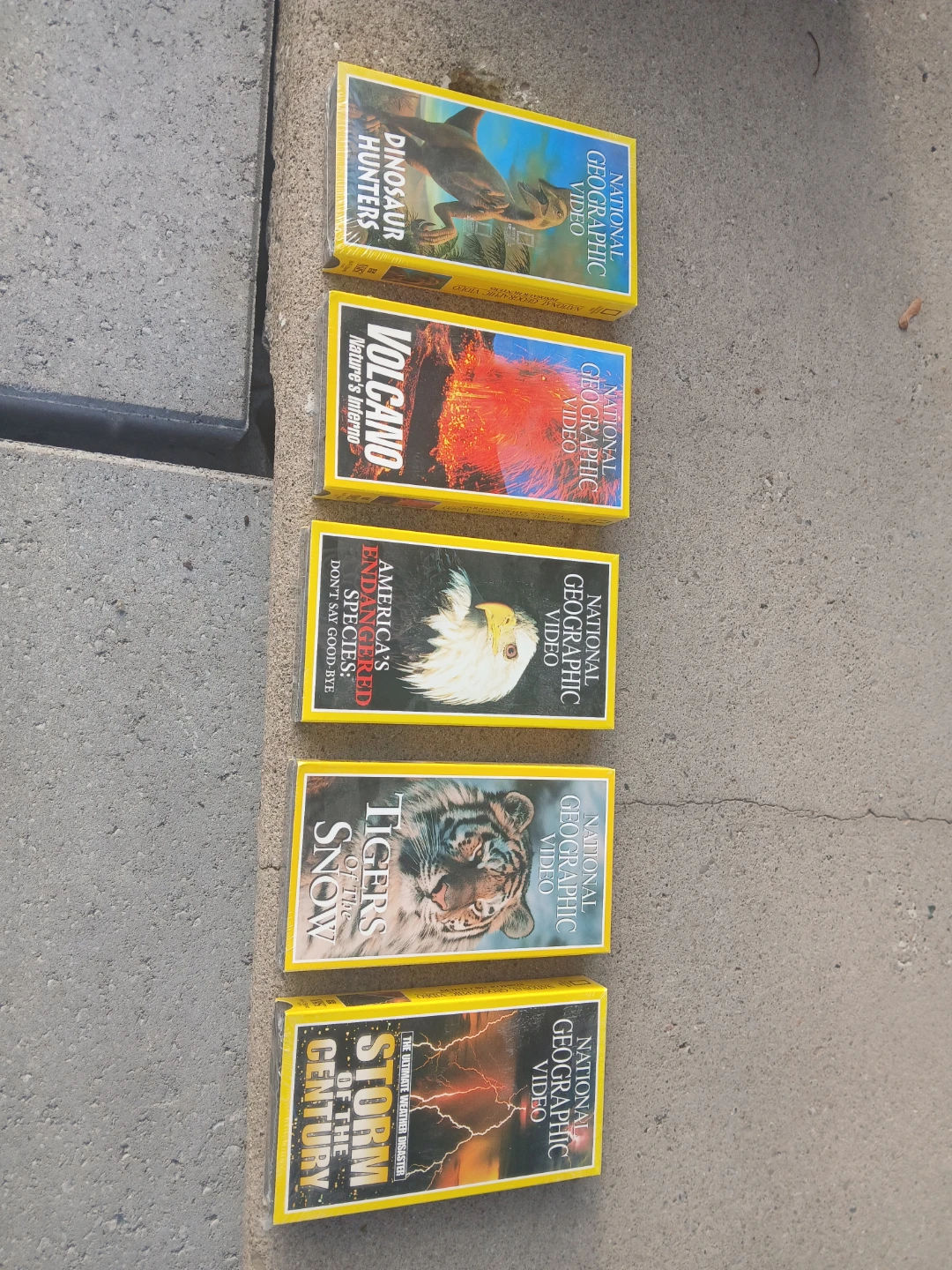 23 National Geographic VHS Video Tape Collection - photo 4