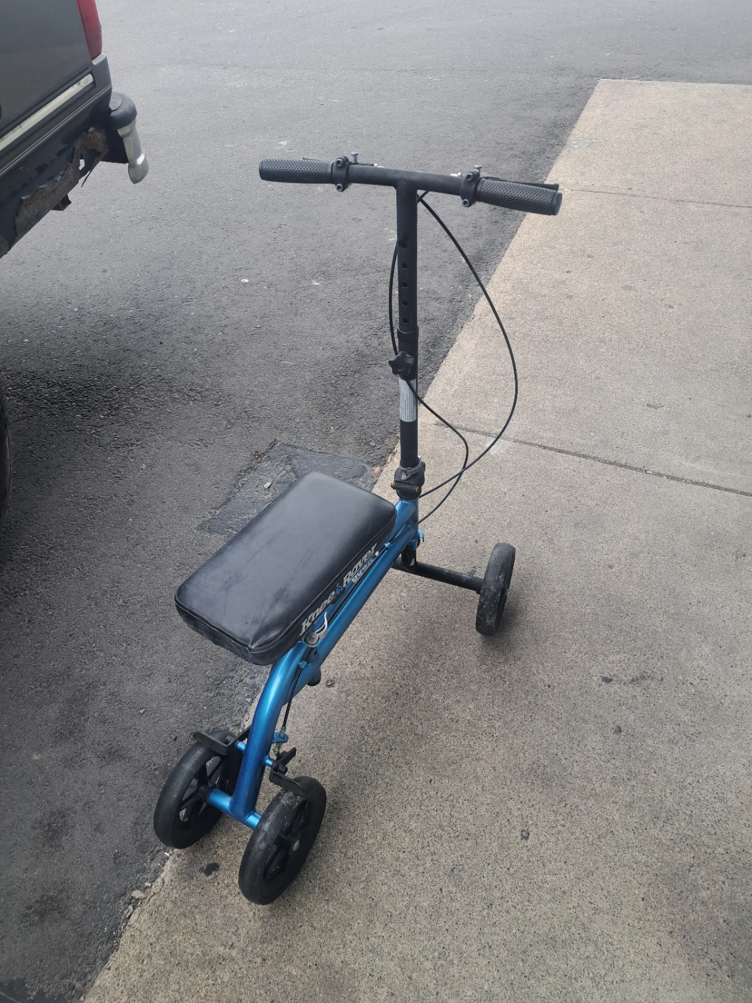 Knee Scooter