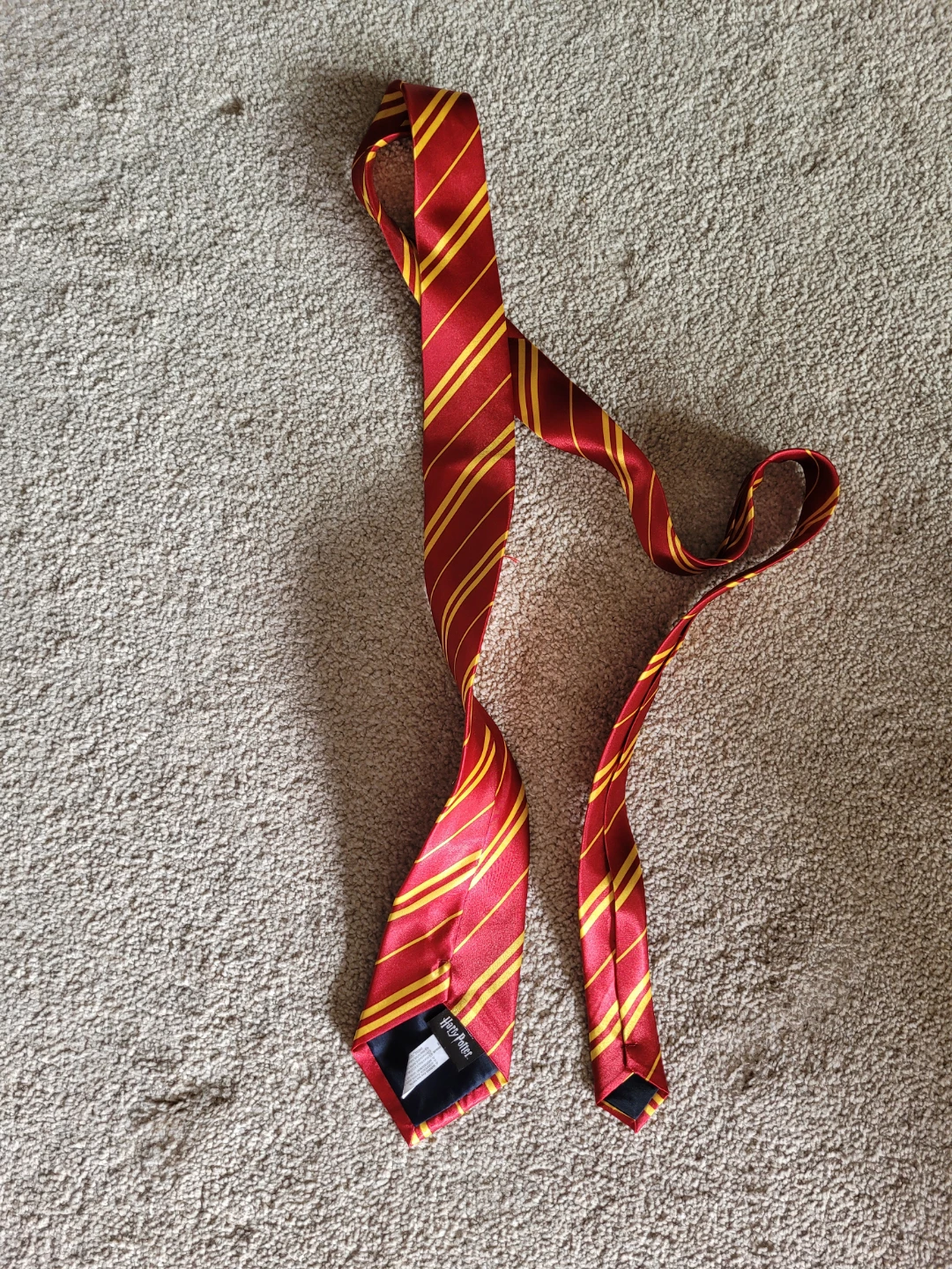Graduation Gown or a Halloween costume with a Gryffindor Tie - photo 3