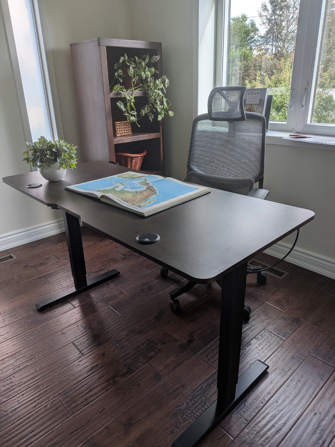 Standing desk electric motor. - photo 2