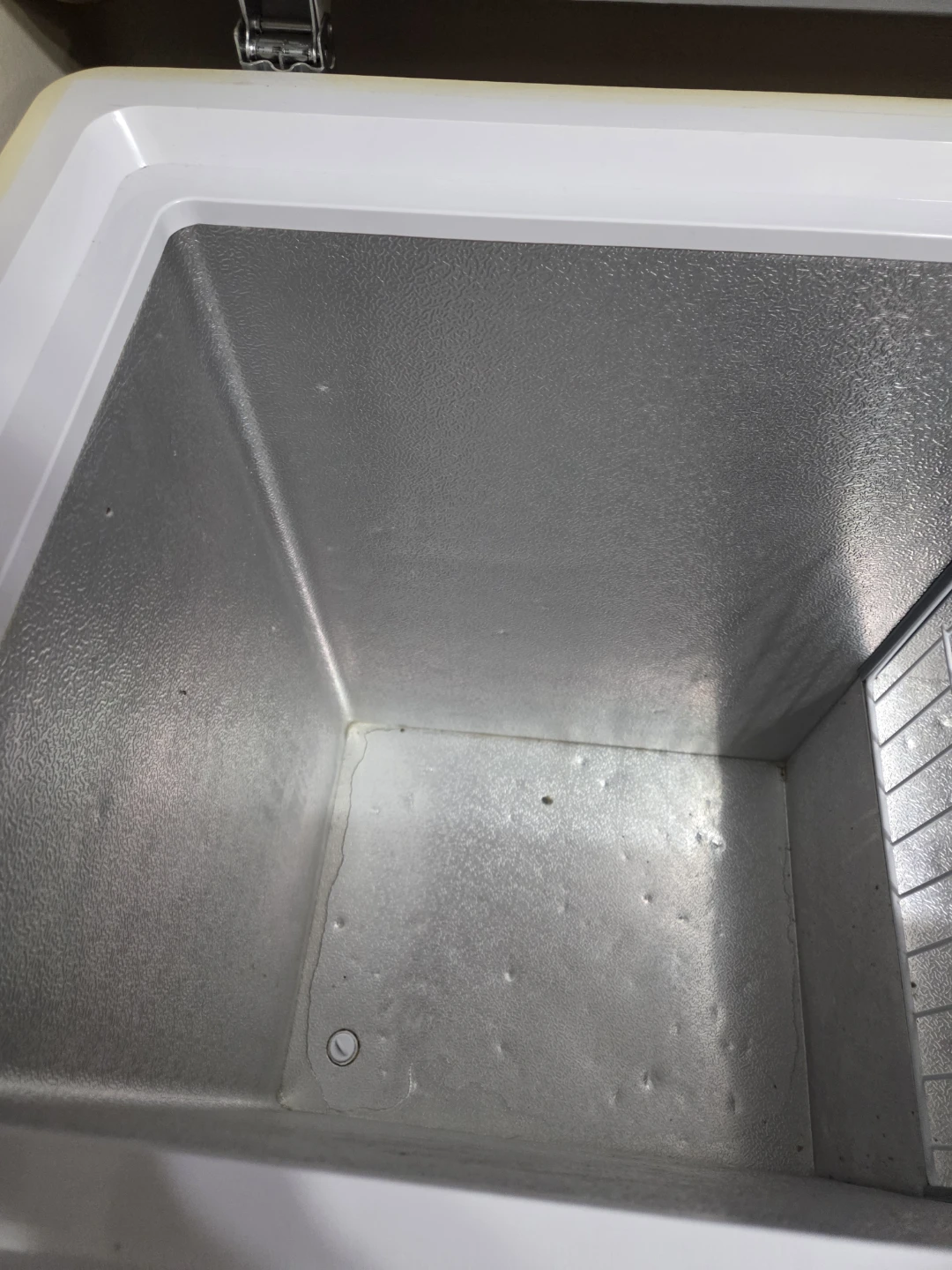 Apartment deep freezer - photo 4