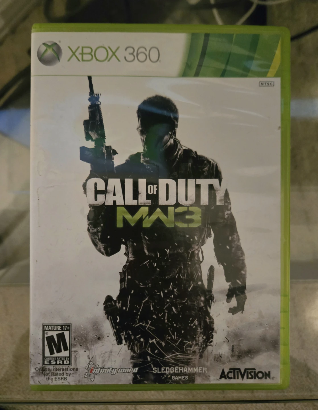 Xbox 360 E + 250GB HDD + Call of Duty MW3 - photo 4