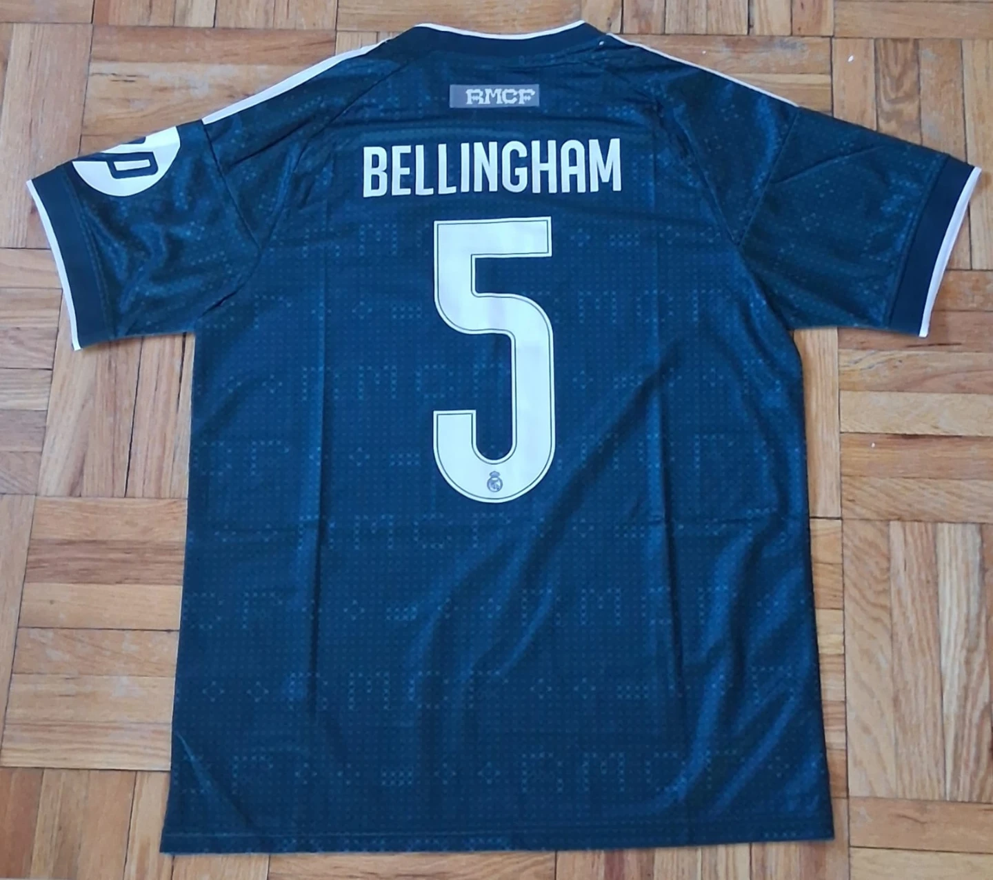 Real Madrid Bellingham Jersey - photo 2