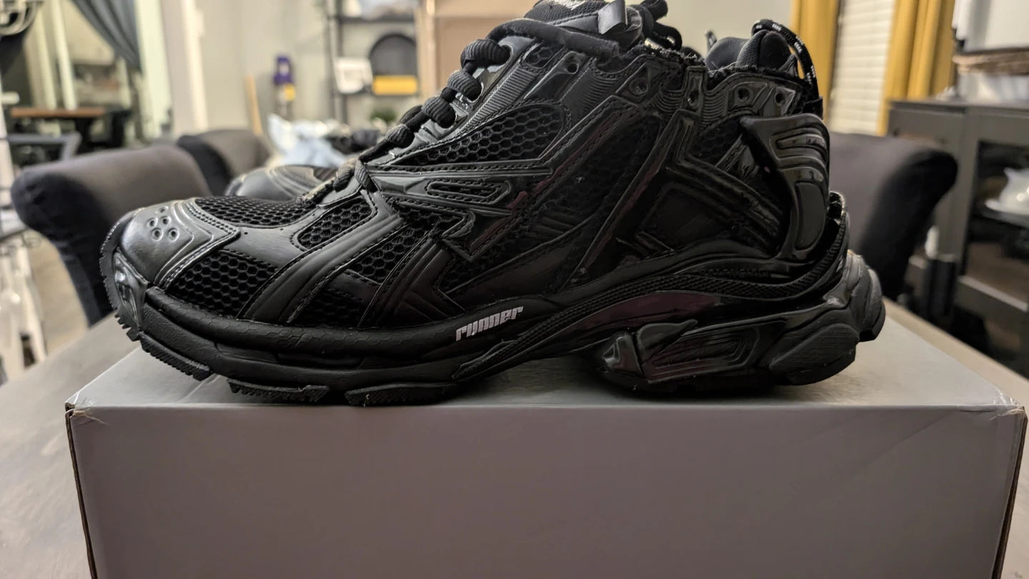 Balenciaga Runner Sneakers Black Size 45 - photo 2