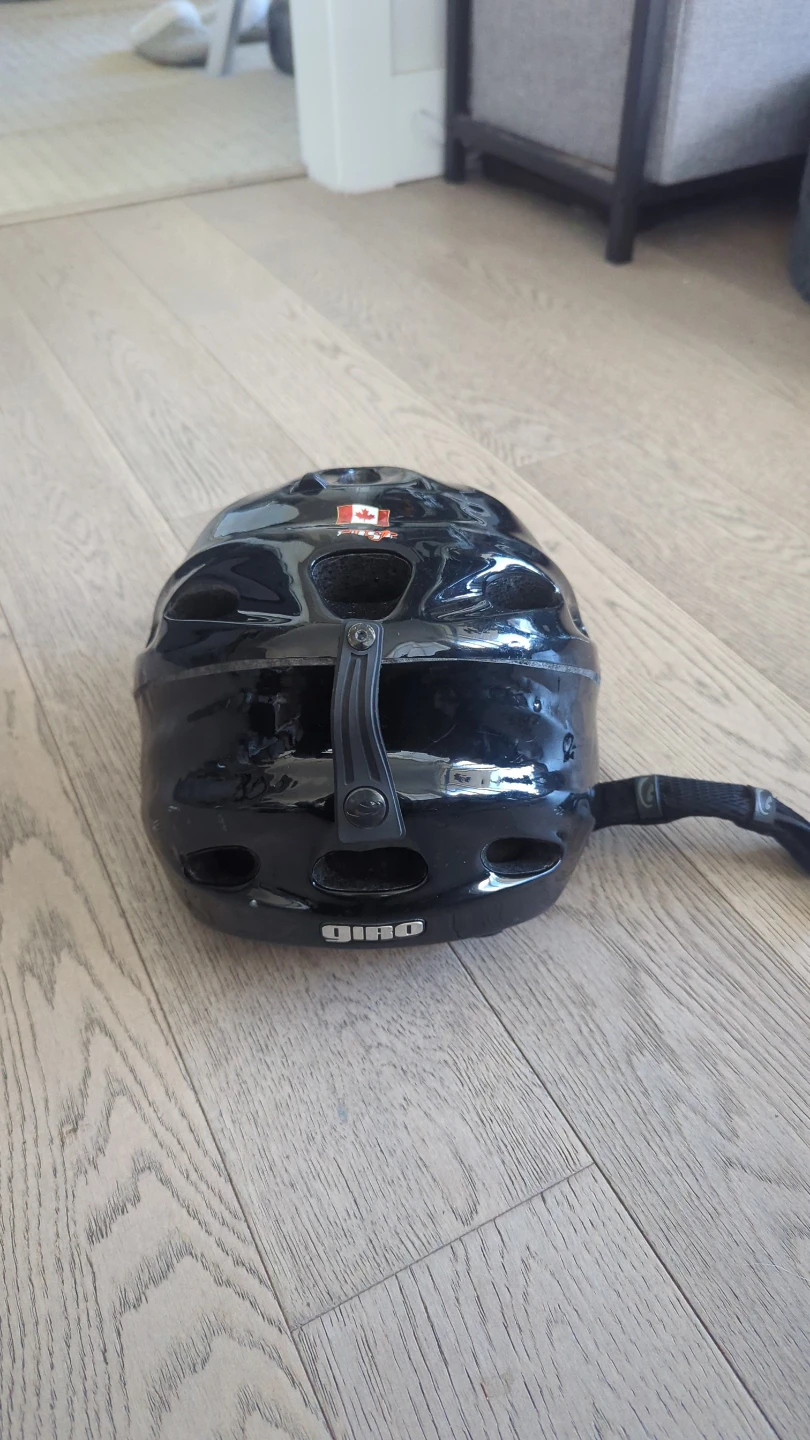 Giro black helmet ski snowboard - photo 3