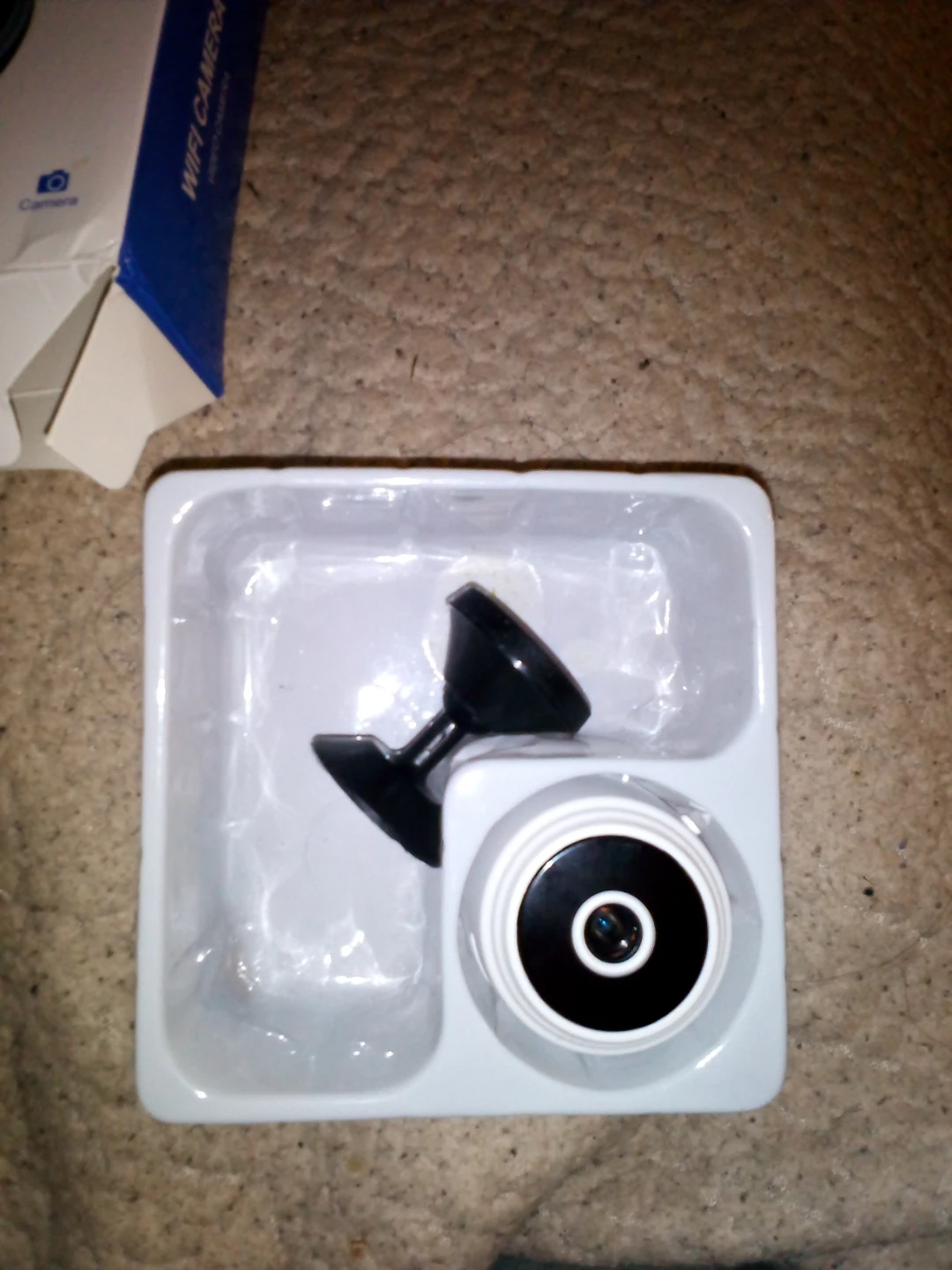 Compact WiFi Video Camera - photo 2