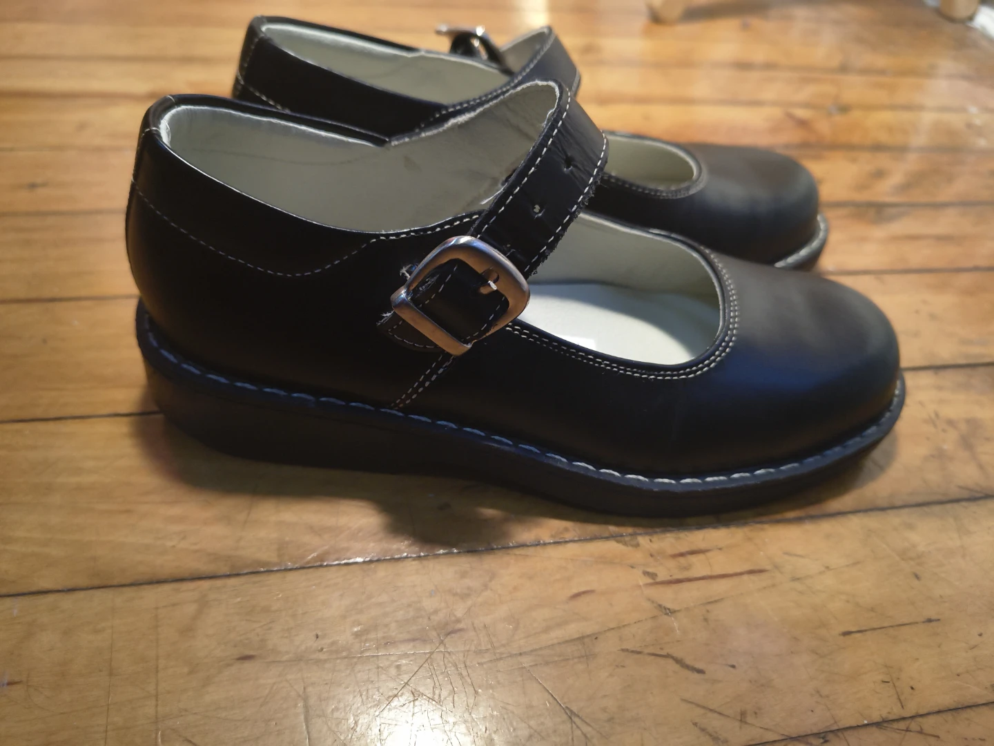 Vellocino Black Mary Jane Shoes