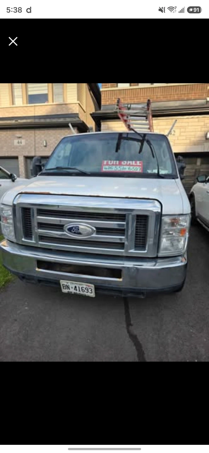 Ford Econoline Van