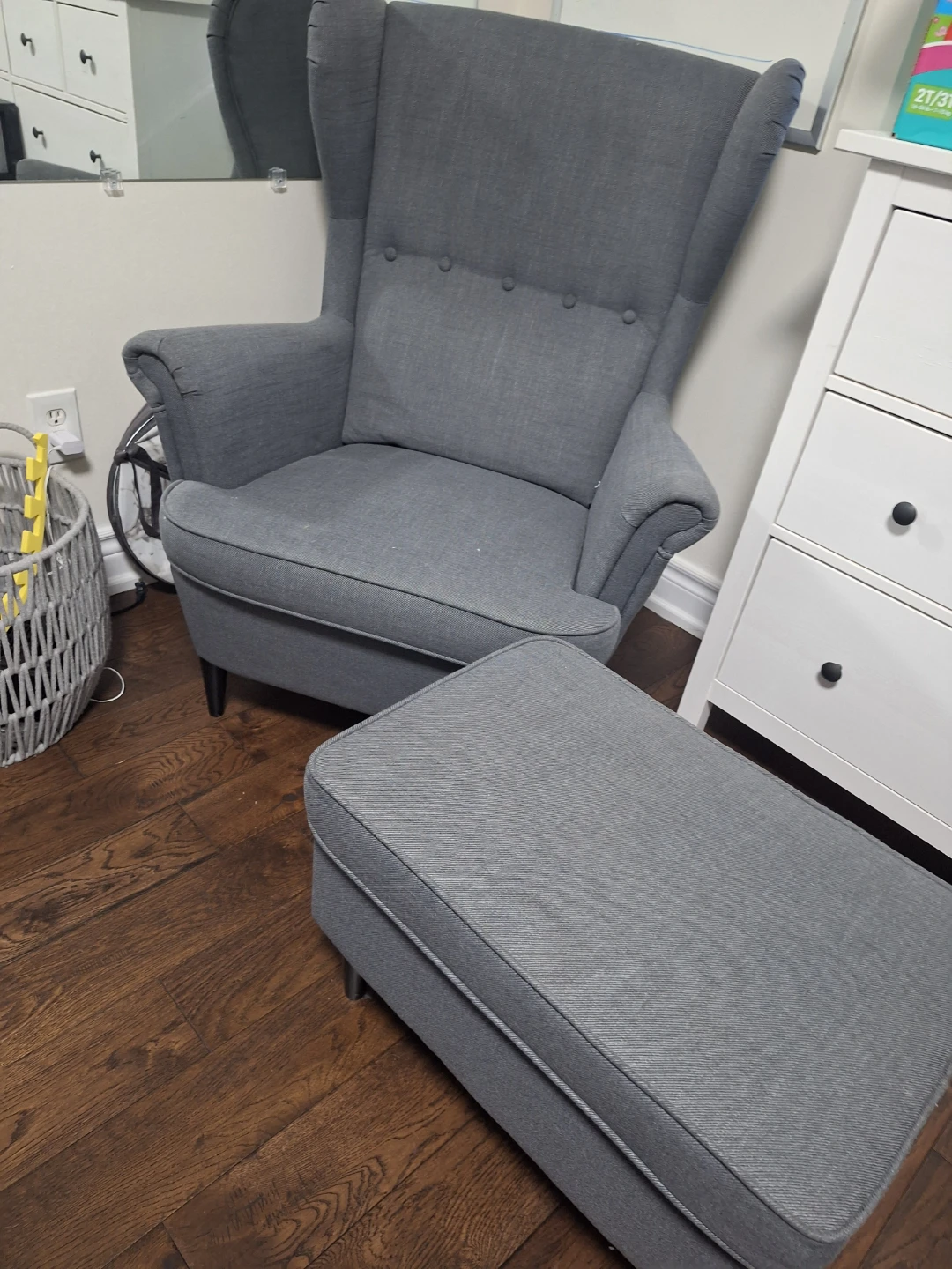 Arm chair and foot stool - photo 3