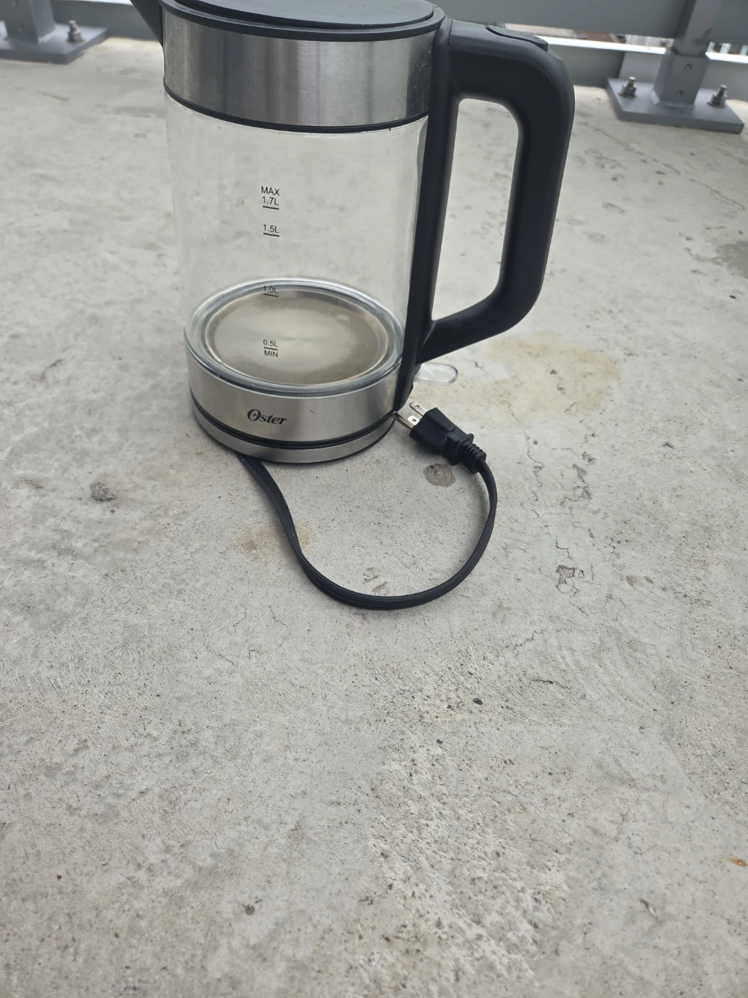 Oster 1.7L Glass Electric Kettle - photo 5