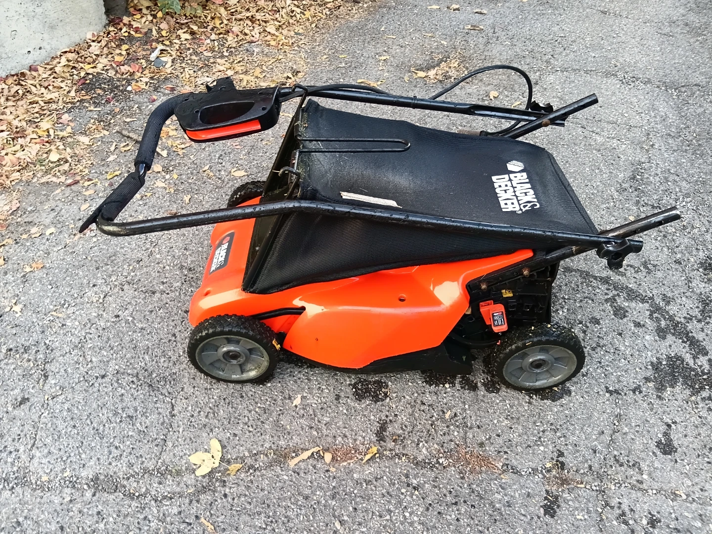 Black & Decker Premium 17" Electric Lawn Mower - photo 4
