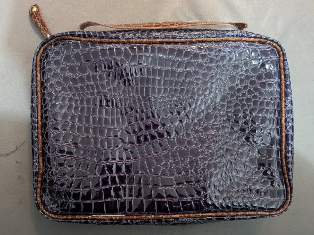 Samantha Brown Toiletry Organizer - photo 2