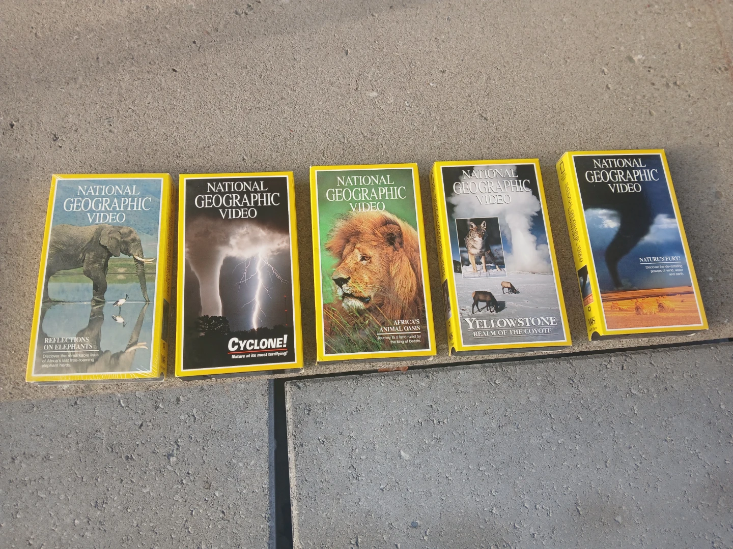 23 National Geographic VHS Video Tape Collection - photo 5