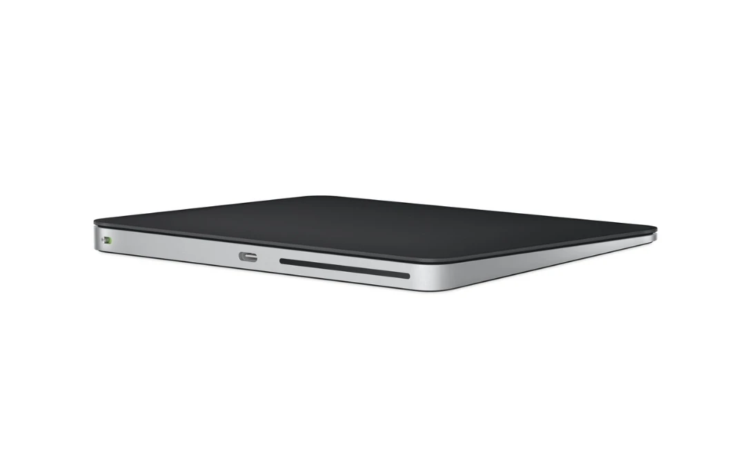 Apple Magic Trackpad USB-C in Black - photo 2