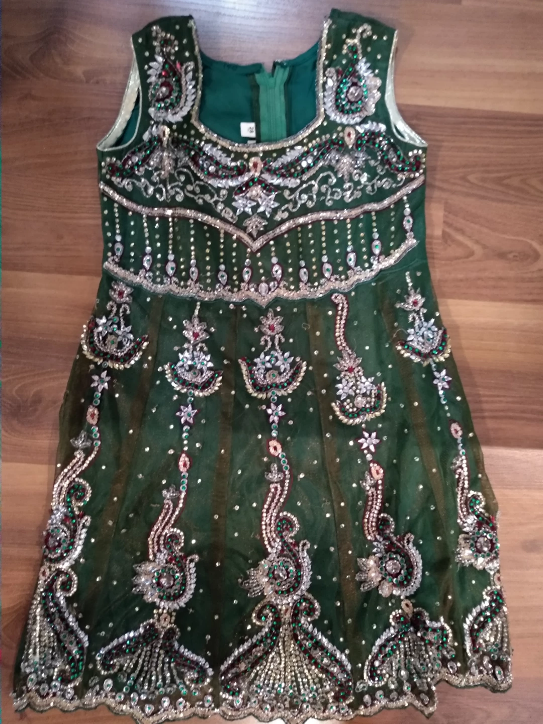 Two Girls Traditional South Asian Outfits - photo 2