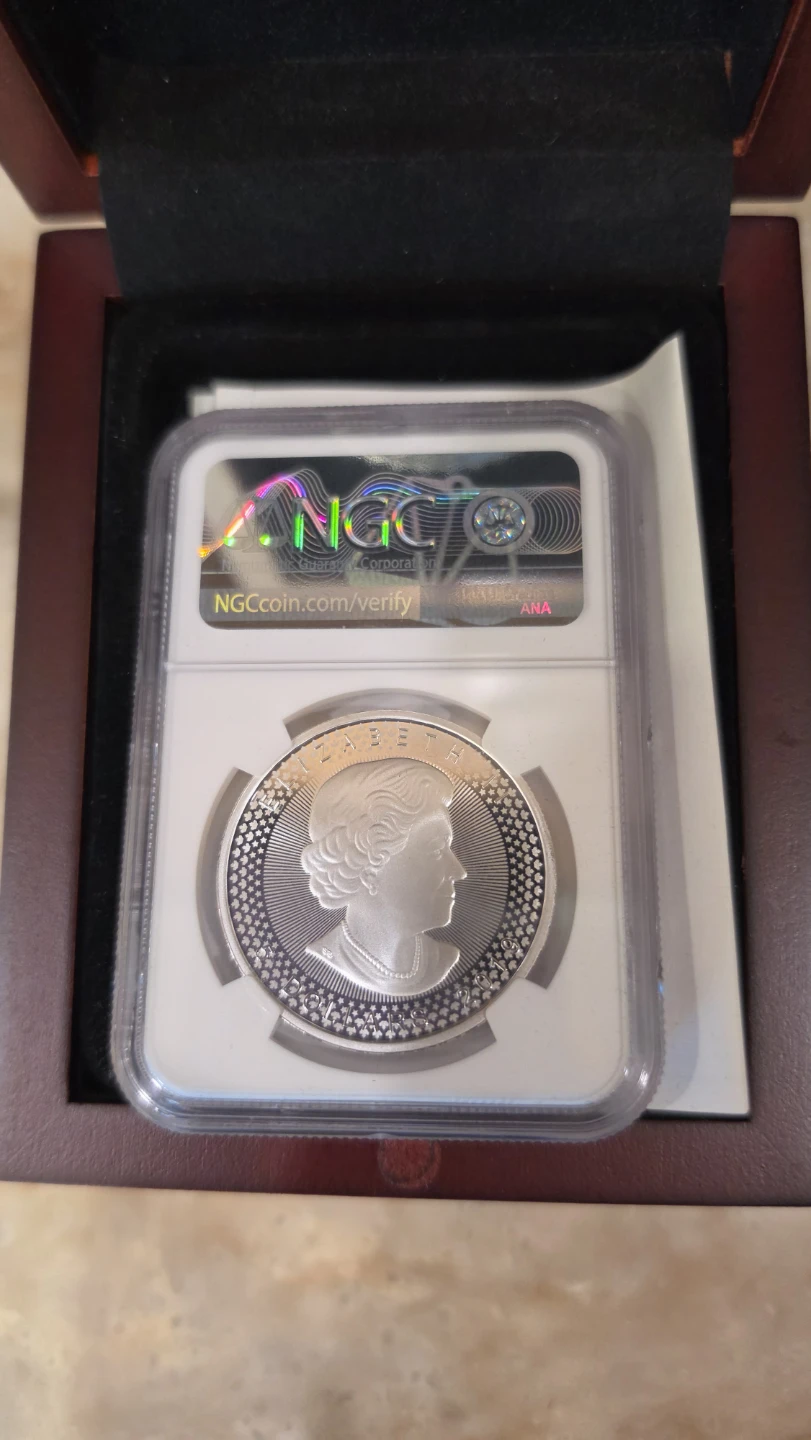 2019 Pride of Two Nations Silver Maple Leaf Coin - photo 4