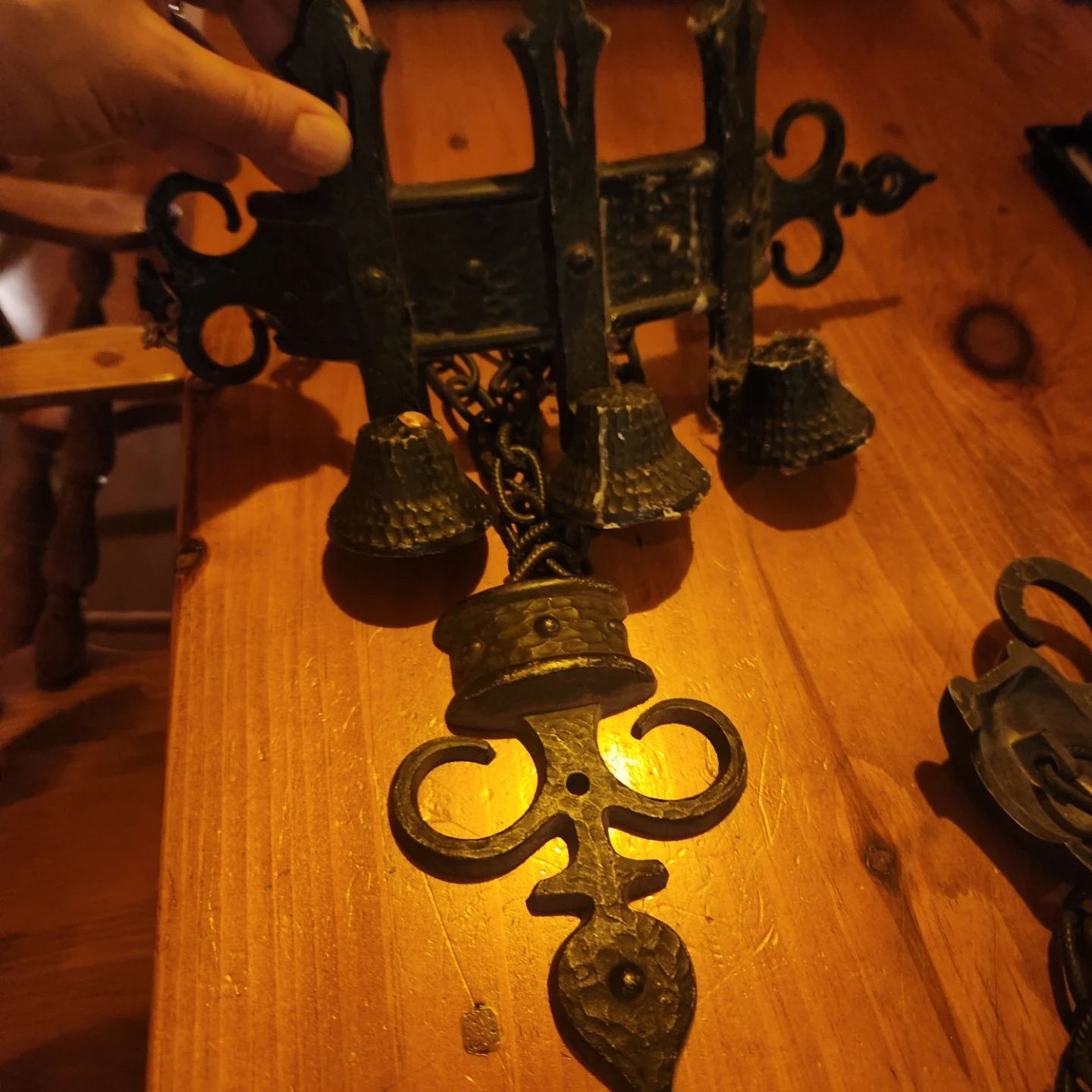Spooky chains