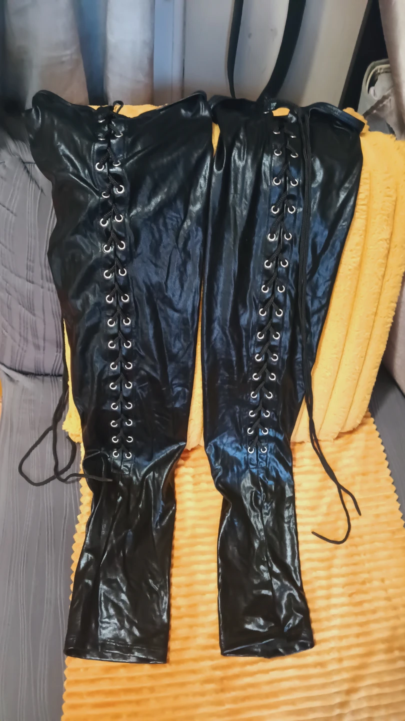 Black wet look Lace-Up Thigh-High Leg Warmers - photo 3