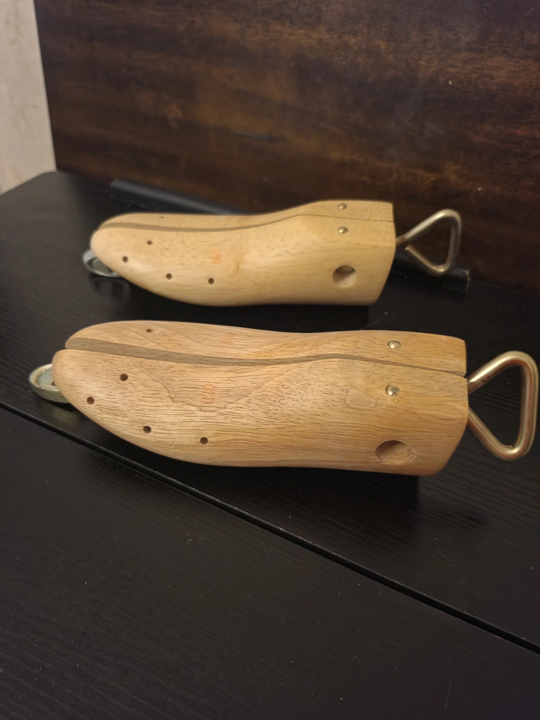 Pair of Wooden Shoe Stretchers – Size 000