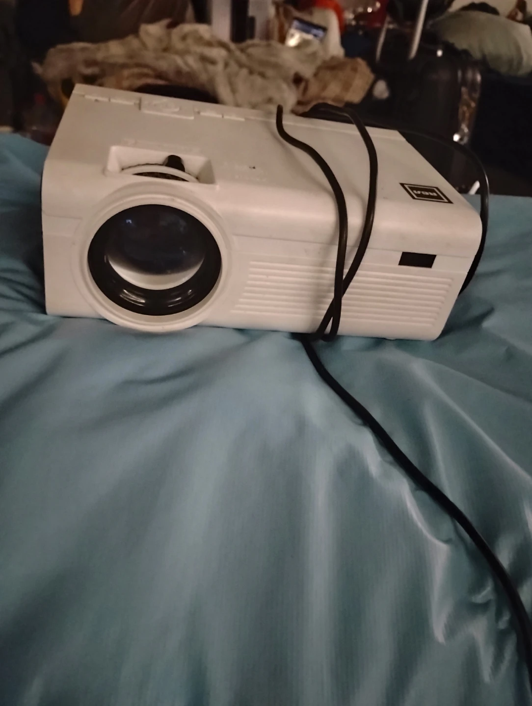 RCA Home Theater Projector RPJ198-COMBO - photo 3