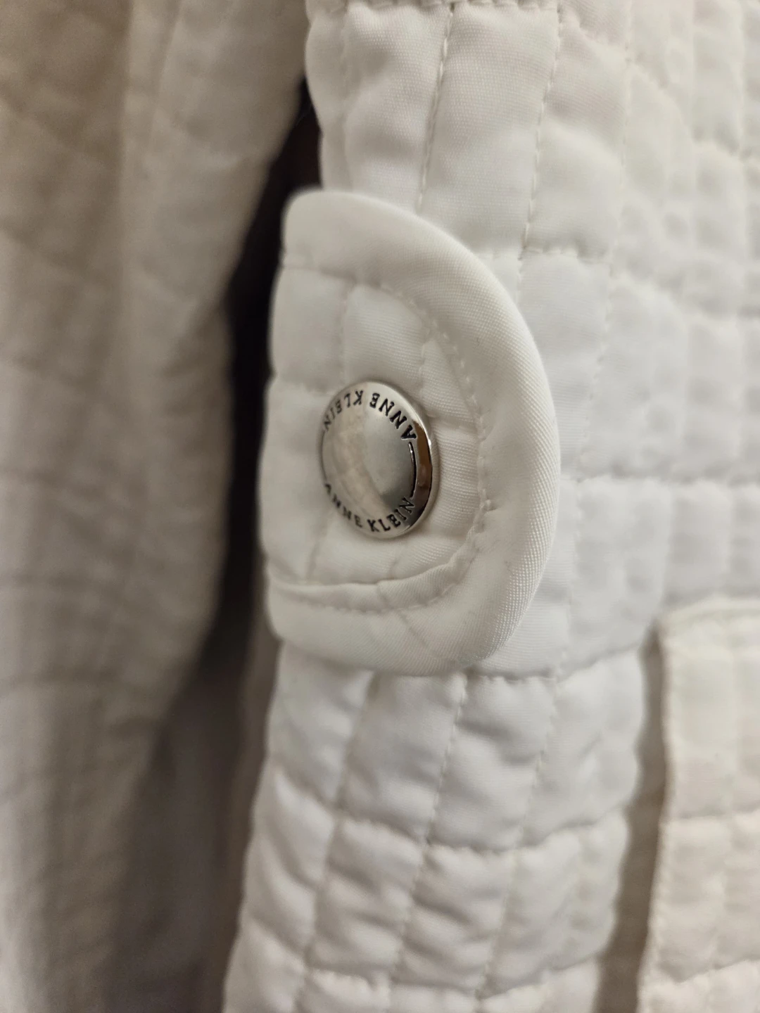 AK by Anne Klein Quilted Lined Jacket in a Women's M - photo 5