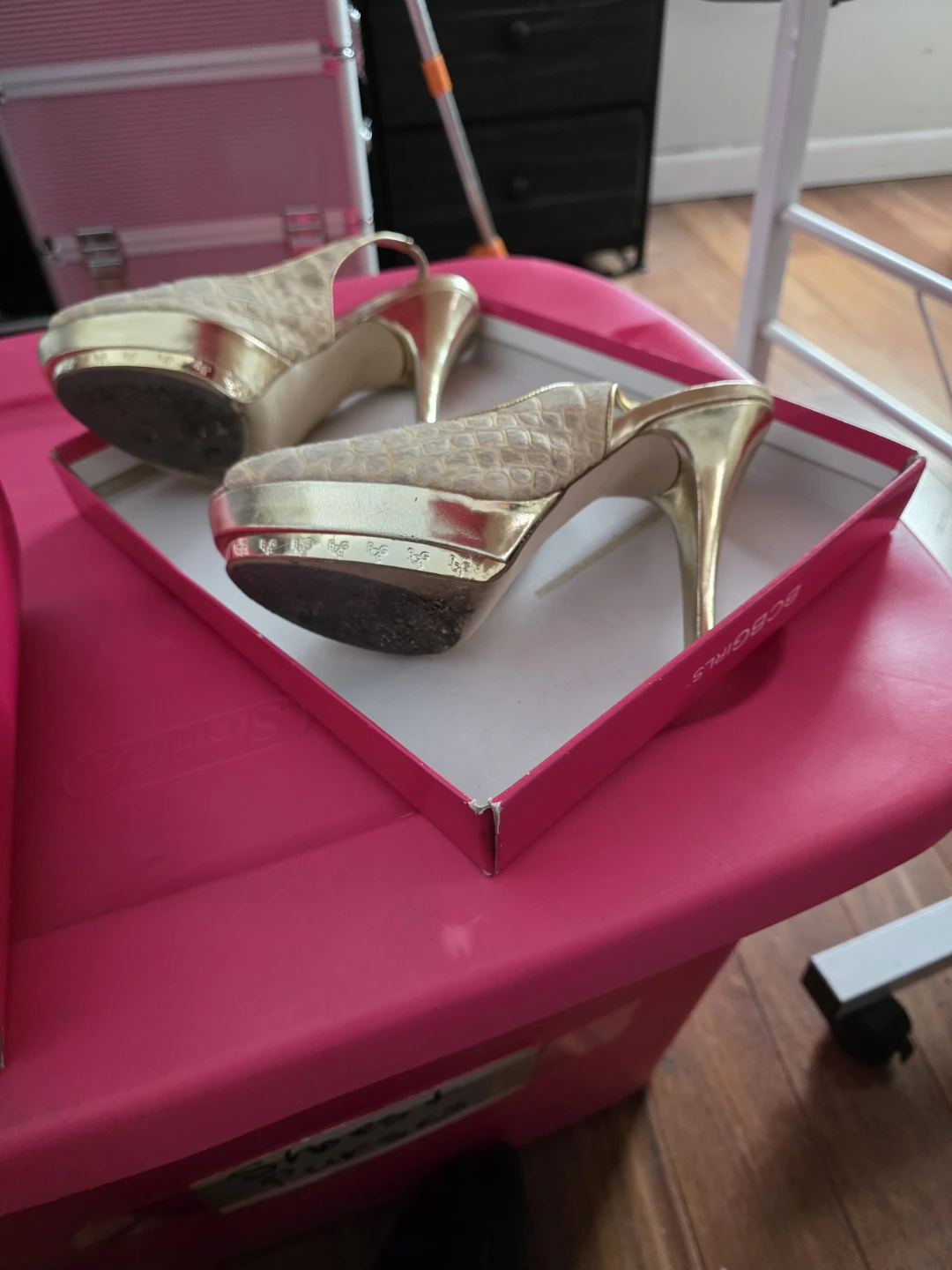 BCBG Girls Catilyn Heels Gold 6M - photo 2