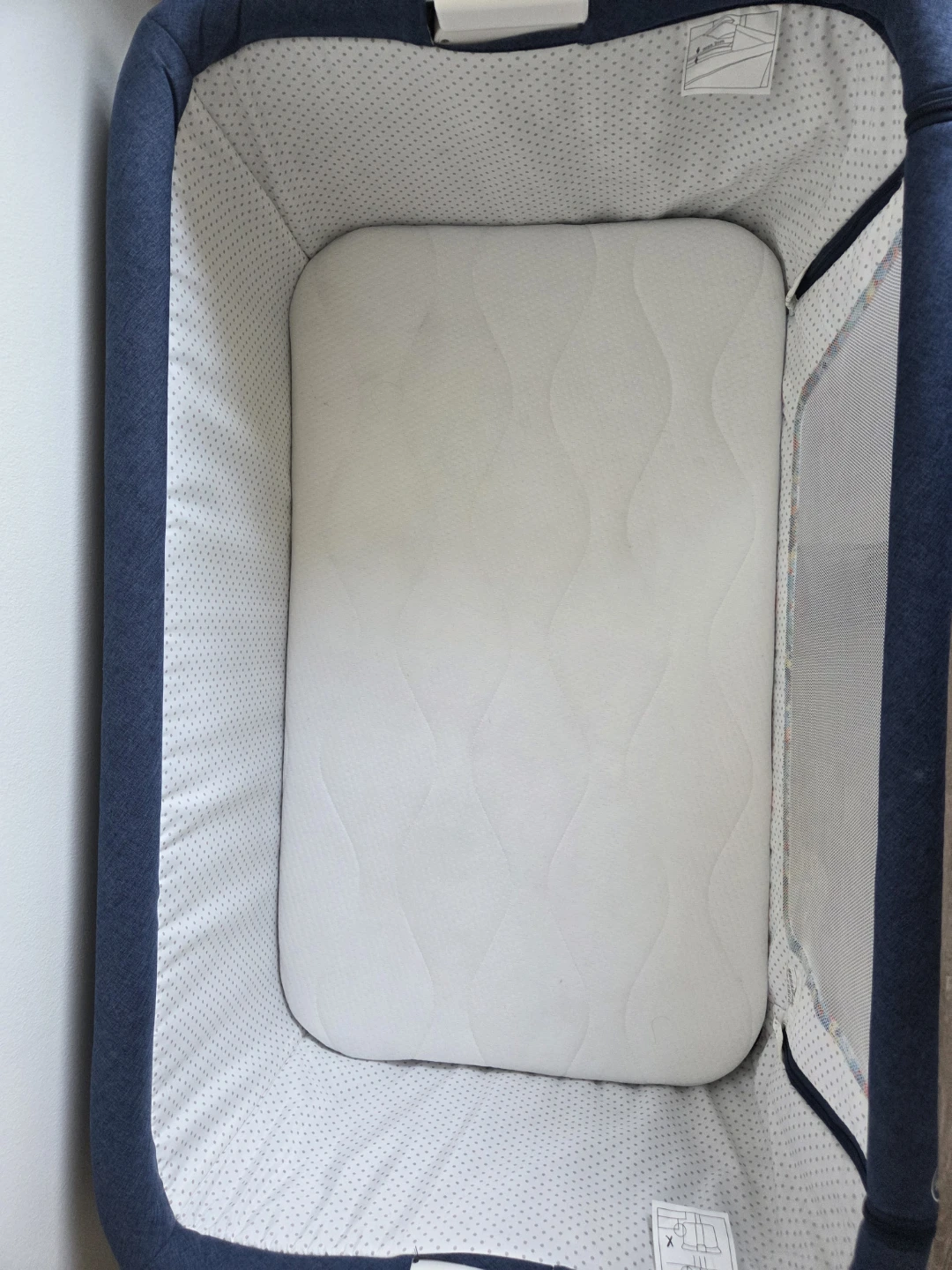 BabyTrace Bedside Bassinet - photo 4