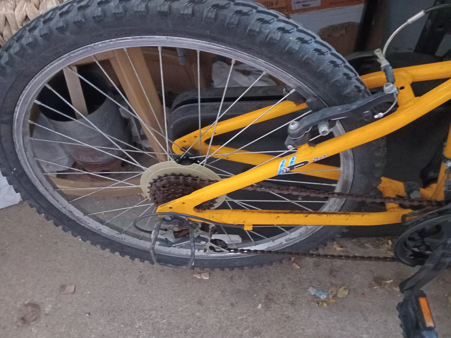 Norco Detonator 24-inch Yellow Mountain Bike - photo 5