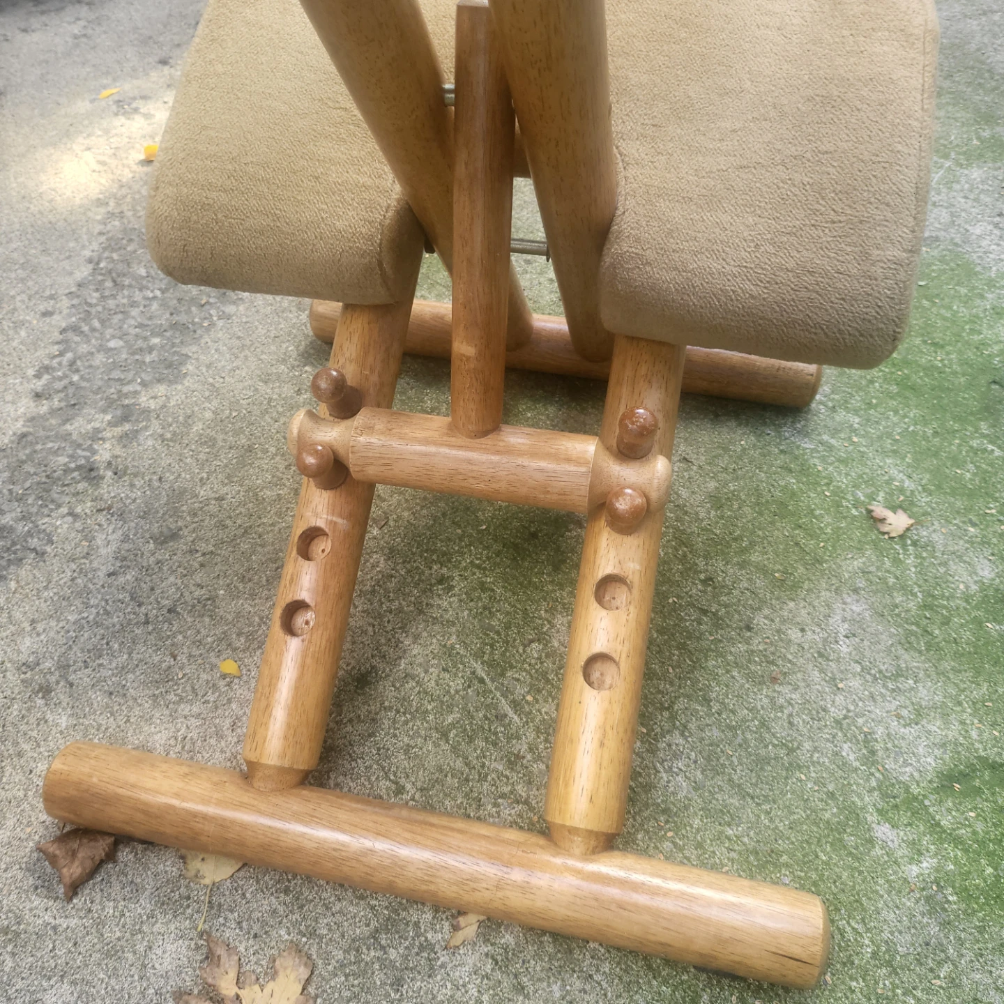Adjustable Ergonomic Kneeling Chair - photo 2