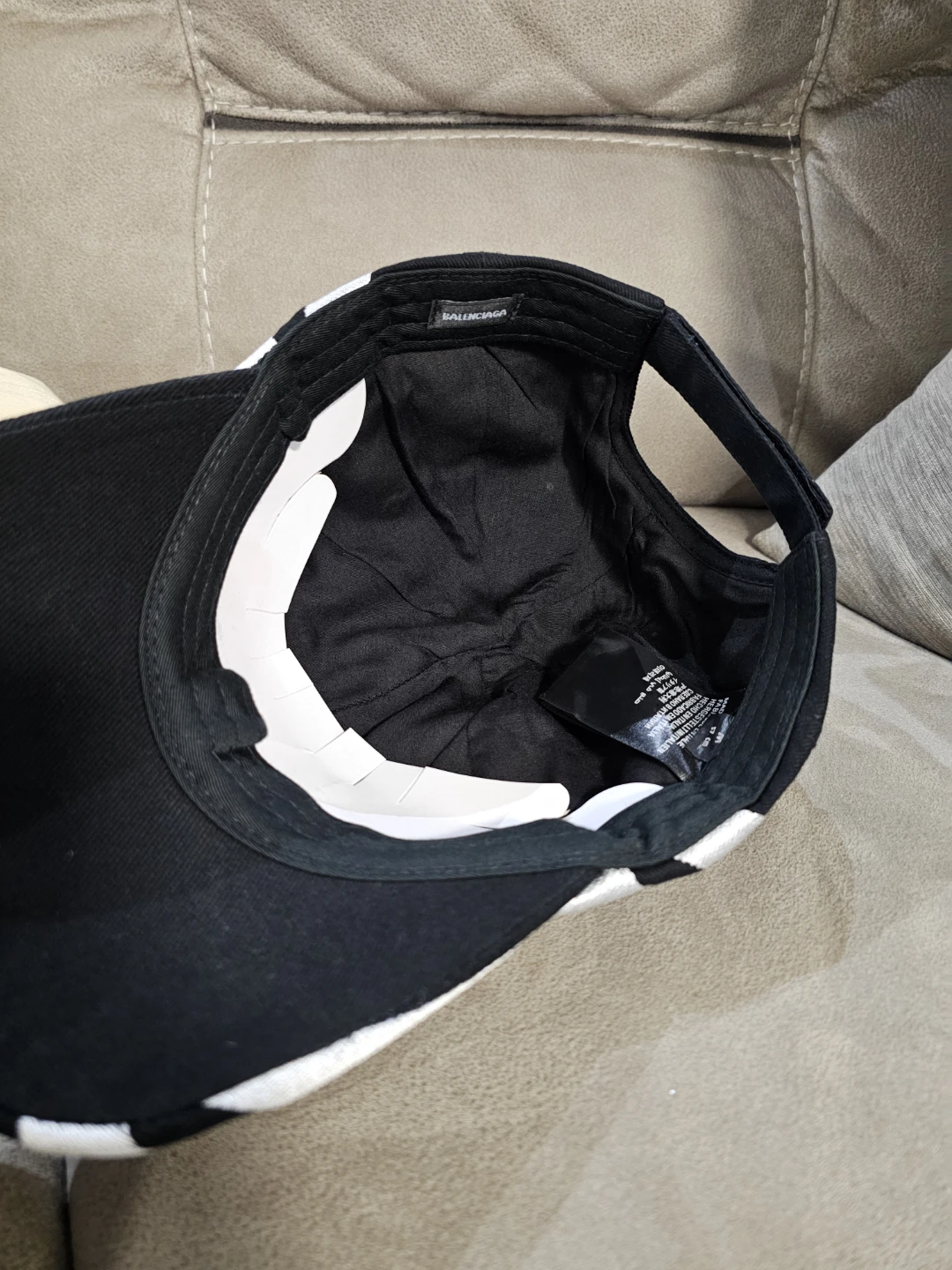 Balenciaga cap hat - photo 3